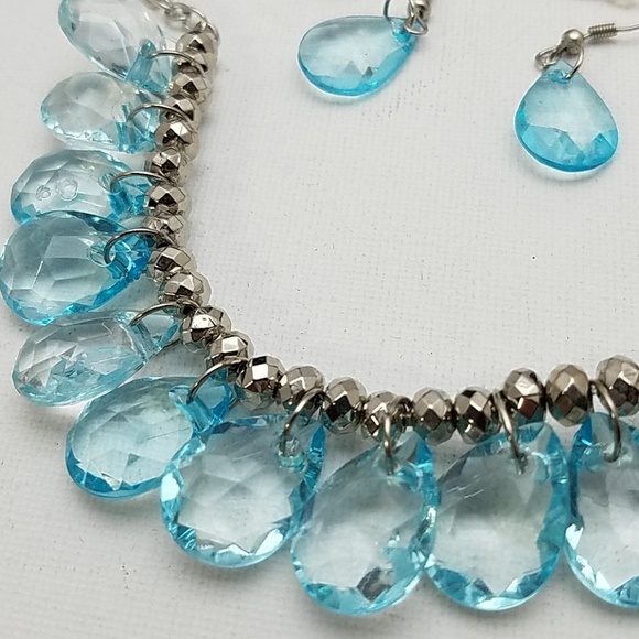 Aquamarine Tear Drop Silver Bead Necklace Earrings - Picture 3 of 3